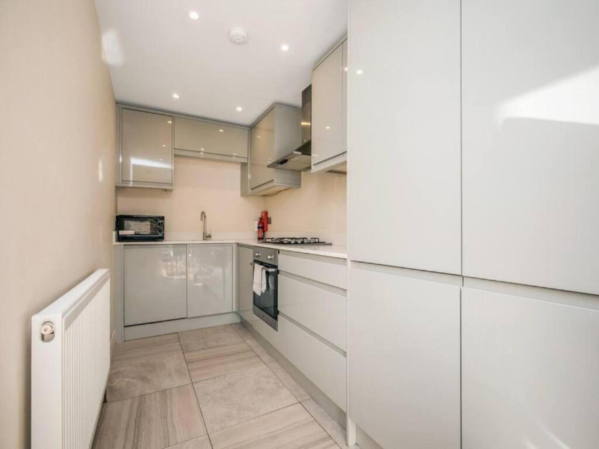 Pass The Keys Ealing Queen Of The Suburbs 2Bd Apartment Londres Exterior foto