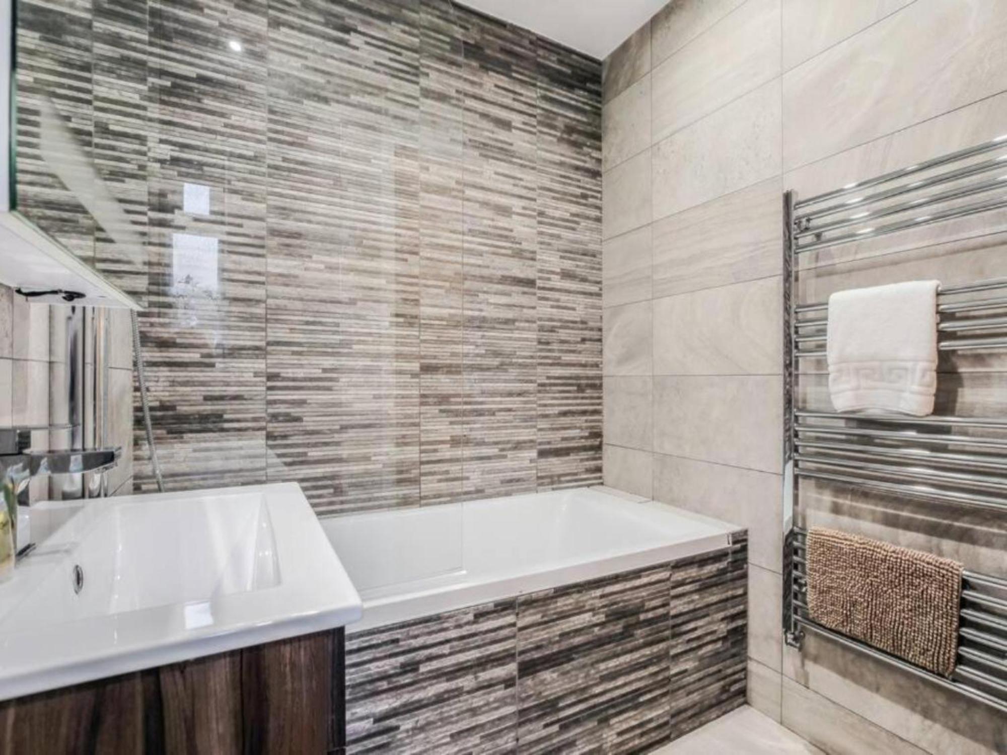 Pass The Keys Ealing Queen Of The Suburbs 2Bd Apartment Londres Exterior foto